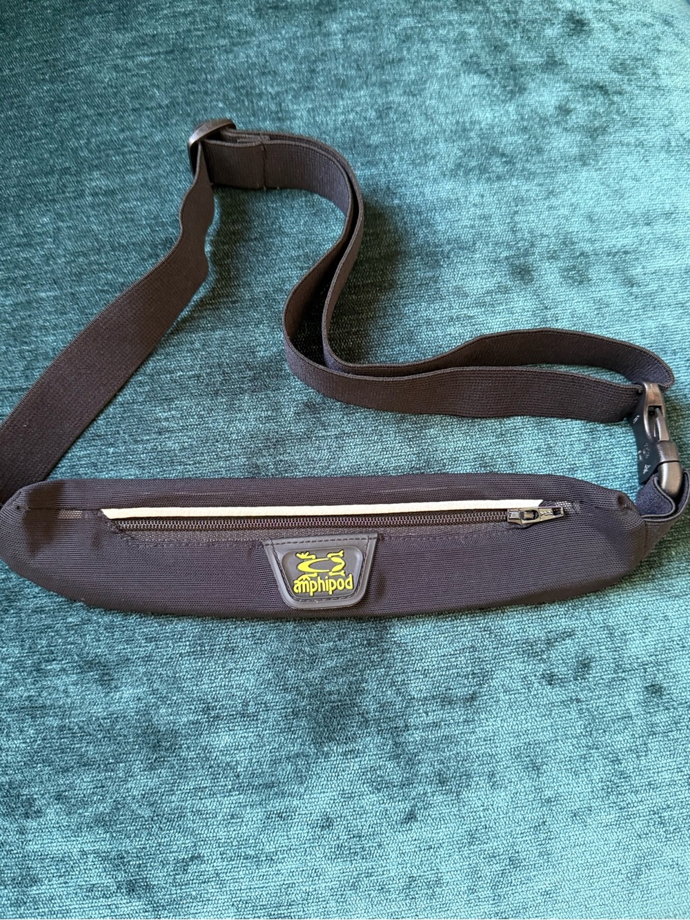 Amphipod AirFlow MicroStretch™ Plus Belt